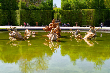 Wersal we Francji - zespół pałacowy i rezydencja królów  © podlaski49