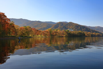 lake Kussharo, autumn 秋の屈斜路湖