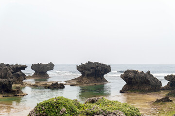 鹿児島県　沖永良部島のウジジ浜の奇岩
