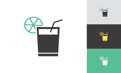 Water Cocktail & Juice glass icon isolated on the white background