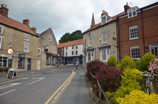 Pickering is an ancient market town Ryedale district of North Yorkshire, England,  North York Moors National Park. 