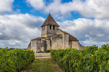 Eglise en campagne.