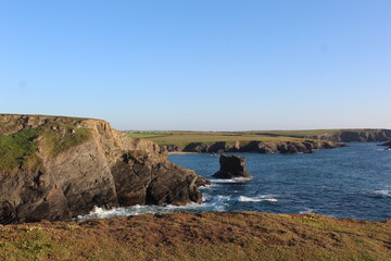 cliffs in cornwall