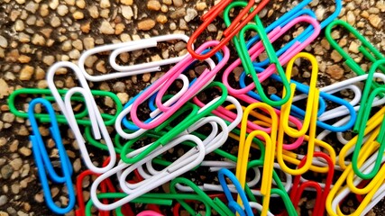 color full clip paper