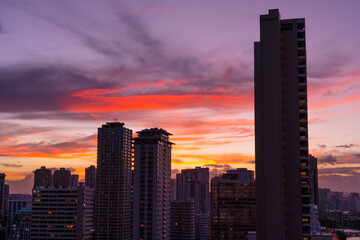 Fototapeta na wymiar Beautiful sky after sunset. Waikiki, Honolulu, Oahu, Hawaii. 