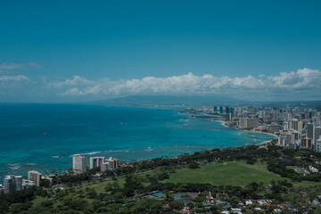 Obraz premium Ocean view from Summit of Diamond Head Crater, Honolulu, Oahu, Hawaii 