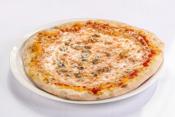 Italian Pizza magrarita with cheese