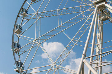 ferris wheel in the park