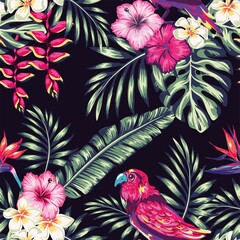 Hand-drawing seamless pattern with tropical birds on the background of exotic hibiscus flower and palm leaf. Summer floral plant print. Nature animals wallpaper. Seamless vector pattern © SamsonFM