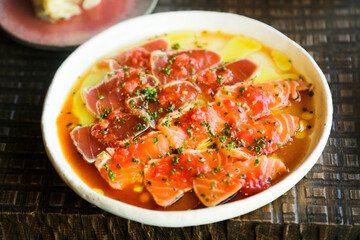 Traditiomal salmon tataki with green onion