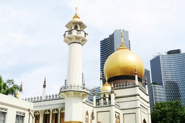 A mosque with golden dome in Bugis, Sultan Mosque