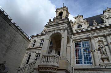 Fototapeta na wymiar Hôtel de ville de La Rochelle en Charente-Maritime