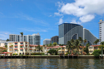 Condos, hotels and timeshares located on Fort Lauderdale Beach front and the intracoastal waterway in Fort Lauderdale, Florida, USA.  - obrazy, fototapety, plakaty