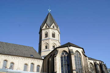 Fototapeta na wymiar Dominikanerkirche St. Andreas, romanische Kirche