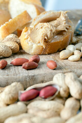 peanut butter used to make bread sandwiches