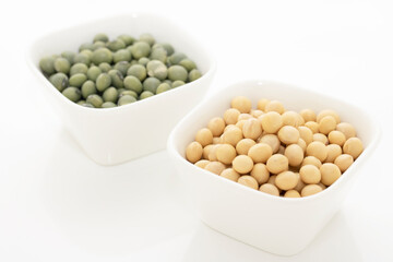 黄大豆と青大豆