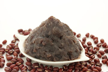和菓子のつぶ餡と小豆