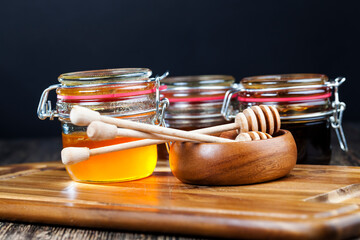 flower honey from different varieties of flowers, bottled in different cans