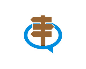 Fototapeta premium Wooden arrow direction in the bubble chat