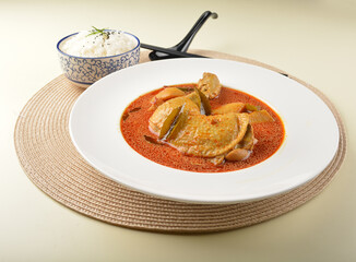 local red nyonya peranakan Malay spicy curry chicken gravy with steam white rice asian halal menu