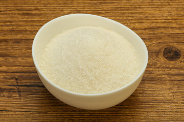 White sugar in the bowl