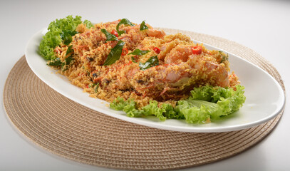 wok fried big tiger prawn with crispy butter cereal curry leaf chilli Asia halal menu