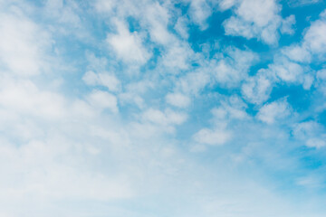 Obraz na płótnie Canvas Sky of blue color with clouds
