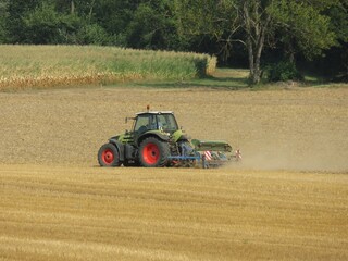 Traktor Landwirtschaft Feld Trecker
