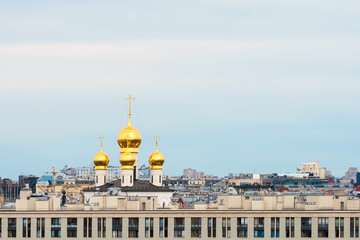 Obraz premium Onion domes of Russian Orthodox Church The Cathedral of the Feodorovskaya Icon of Our Lady in Saint Petersburg, Russia. Roofs of Saint Petersburg