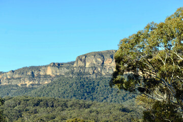 Fototapeta na wymiar A view in Megalong Valley in the Blue Mountains of Australia