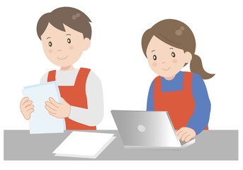 ノートPCを使って軽作業をする男女 