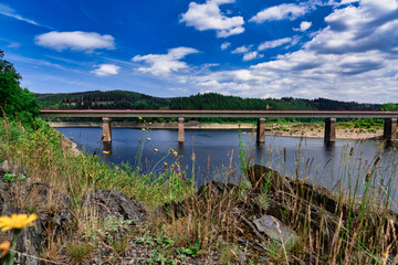 Fototapeta premium Weißwasserbrücke im Harz