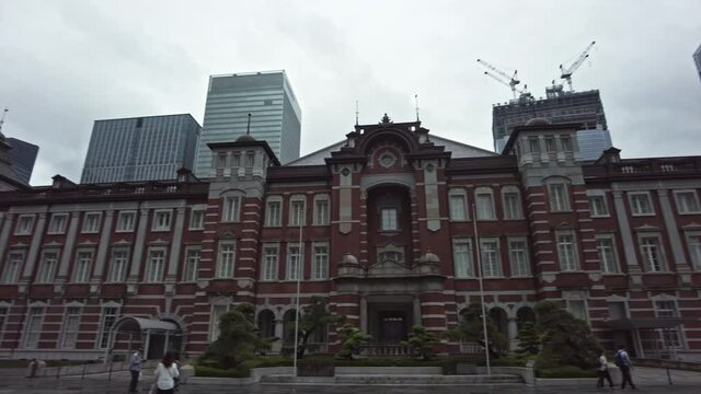 東京都千代田区丸の内の東京駅周辺の東京の都市景観