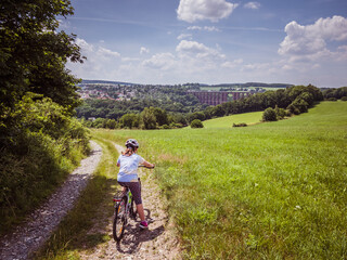 Obraz premium Fahrradtour an die Göltzschtalbrücke im Vogtland