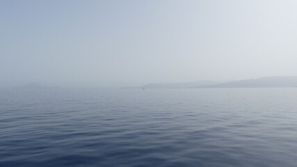 Obraz na płótnie Canvas fog over the sea