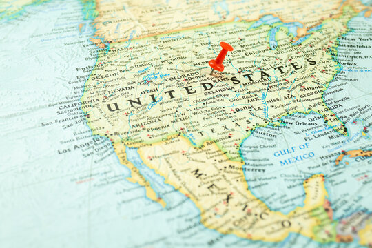 Location USA, United States of America, map with red push pin pointing close-up