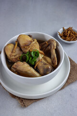 Ayam jahe. Chinese style stir fried chicken with sliced ginger