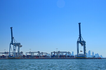 Fototapeta premium Industrial side of Melbourne city, Australia