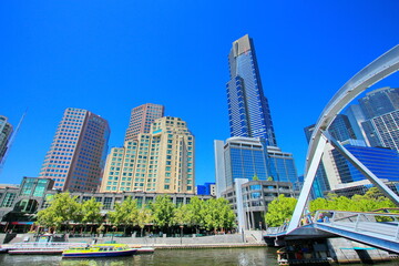 Fototapeta na wymiar City of Melbourne on a summer day, Australia
