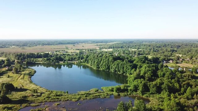 Lakes Hamsheno and Pyanoe