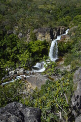 Véu da cachoeira do alto