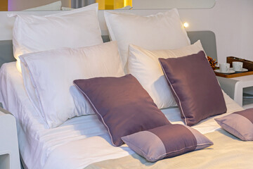 Pillows Bed