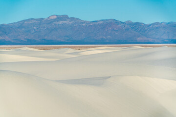 Fototapeta na wymiar White Sands National Park in New Mexico