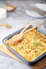 French national potato dish gratin