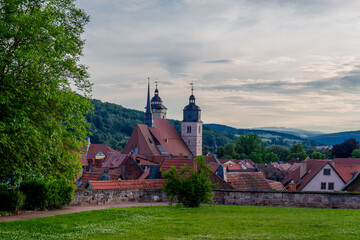 Sommerabendspaziergang durch die schöne Stadt Schmalkalden