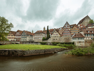 Blick auf die Altstadt von Schwäbisch Hall über den Kocher, Baden-Württemberg