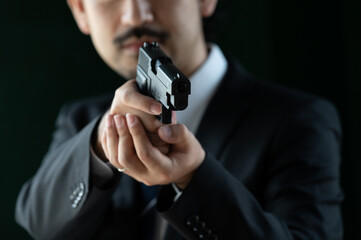 An image of a detective and a gun that could be used as a thumbnail for a case.