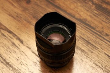 カメラのレンズ