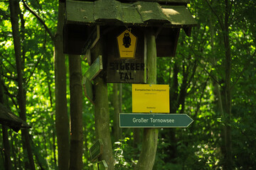 Guide post hiking trail Great Tornow Lake (Grosser Tornowsee), European protected area, federal state Brandenburg - Germany