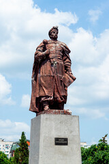 Fototapeta premium Monument to Bohdan Khmelnytsky in the city of Khmelnytsky on the square near the train station